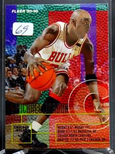 lot 69 image: MICHAEL JORDAN FLEER Card #22 CHICAGO BULLS 95-96 -NMMT