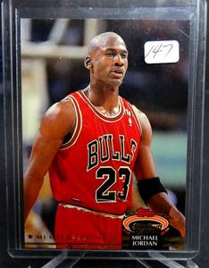 lot 147 image: Michael Jordan 1992-93 Topps Stadium Club Members Choice #210
