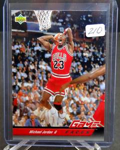 lot 210 image: MICHAEL JORDAN 1992-93 Upper Deck UD Game Faces Basketball card #488 Bulls Slam