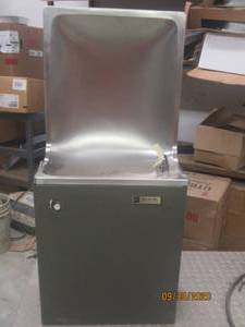 lot 282 image: ELKWAY WITH FLEXI GUARD WATER FOUNTAIN&nbsp