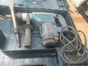 lot 288 image: BOSCH HAMMER&nbsp 06 11247039 WITH CASE&nbsp