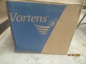lot 311 image: VORTENS WHITE TOILET TANK WITH COVER&nbsp 3486&nbsp