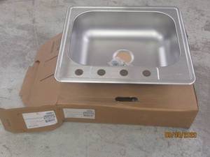 lot 318 image: ELKWAY DAYTON STAINLESS STEEL SINGLE BOWL DROP IN SINK&nbsp D125224