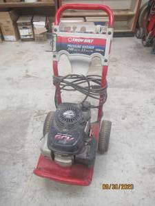 lot 234 image: TROY- BILT&nbsp PRESSURE WASHER POWERED BY HONDA&nbsp 020296 &nbsp 2500 MAX PSI &nbsp&nbsp2.3 MAX GPM&nbsp OVER HEAD CAM GCV 160&nbsp