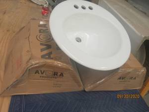 lot 323 image: DUO&nbsp VITREOUS L-1290&nbsp AVORA&nbsp WHITE SINKS&nbsp 20X17&nbsp MODEL FONTE