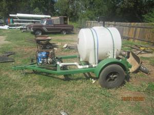 lot 328 image: PUMP, TRAILER AND WATER TANK&nbsp