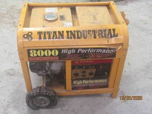 lot 359 image: TITAN 8000 HIGH PERFORMANCE GENARATOR
