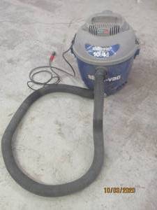 lot 387 image: WETDRY SHOP VAC