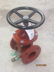 lot 410 image: ZURN WILKINS RESILIENTWEDGE MODEL 48 FLG-FLG-NRS