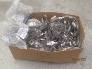 lot 411 image: GENEROUS AMOUNT WIRELESS SOLUTIONS ROUND MEMBER ADAPTERS BAND HOSE CLAMPS