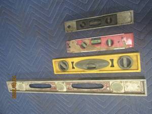 lot 412 image: 4 LEVELS&nbsp