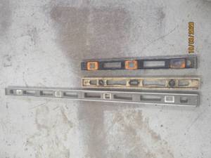 lot 413 image: 3 LEVELS&nbsp