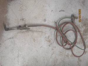lot 430 image: TWIN WELDING HOSE