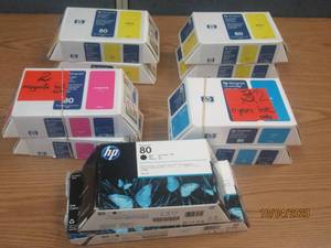 lot 531 image: TOTAL OF 10 HP 80&nbsp DESIGNET INK CARTRIDGES&nbspBLACK,YELLOW ,CYAN,MAGENTA&nbspPEPLACEMENT INK CARTRIDGES&nbsp FOR HP DESIGNET 1050C PLUS&nbsp