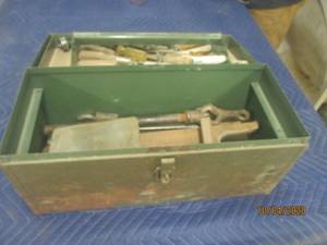 lot 489 image: TOOL BOX WITH CONTENTS