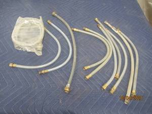 lot 501 image: 11 FAUCET HOSES