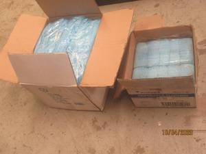 lot 512 image: GENEROUS AMOUNT OF DISPOSABLE SHOE COVERS