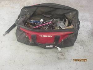 lot 525 image: LARGE HUSKY TOOL BAG WITH ASSORTED MISC TOOLS&nbsp&nbsp &nbspSEE PICS&nbsp