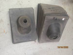 lot 528 image: TOTAL OF 25 WATER -TITE 4864782&nbsp SIZE 2 &amp 3 ROOF FLASHING&nbsp&nbspIPS CORP