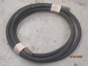 lot 593 image: HYDRAULIC HOSE