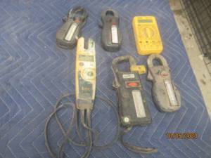 lot 533 image: TOTAL OF 5 ELECTRICAL METER TESTERS&nbsp
