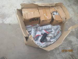 lot 685 image: GENEROUS AMOUNT 3M SLIM LOCK WATERPROOFING&nbsp CLOSURE&nbsp SLC-716