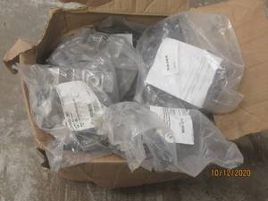 lot 686 image: GENEROUS AMOUNT OF COMMSCOPE SNAP -IN&nbsp ADAPTER BLOCK KITS&nbsp SA38X