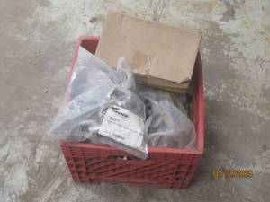 lot 687 image: GENEROUS AMOINT COMMSCOPE UNIVERSAL ANGLE ADAPTERS SNAP -IN&nbsp&nbsp294571