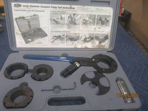 lot 693 image: ZURN LARGE DIAMETER COMPACT CRIMP TOOL WITH COMPONENTS WITH CARRY CASE&nbsp