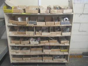 lot 698 image: WOOD SHELF AND&nbsp MISC CONTENTS AS SHOWN&nbsp