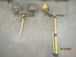 lot 714 image: DUO DESIGNER EDGE WORK LIGHTS AS SHOWN&nbsp