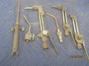 lot 716 image: TOTAL OF 6 WELDING TORCHES