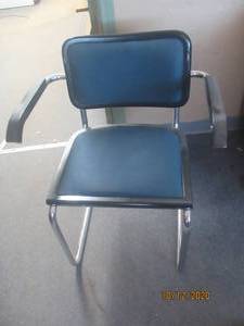 lot 739 image: RECEPTION CHAIR&nbsp