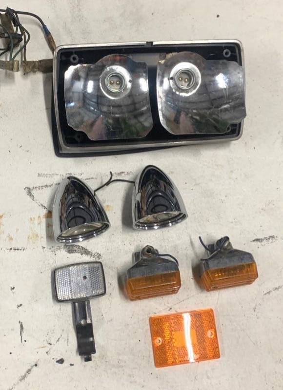lot 133 image: Miscellaneous Motorcycle parts