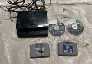 lot 112 image: 2 Sony Digital Surround Processors 2 Nintendo 64 Games, XBox 360 Assassins Creed Brotherhood Game