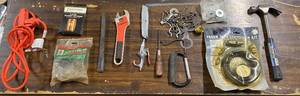 lot 139 image: Auto Wrench, Hammer, Freon, Tank Conversion Kit and Misc items