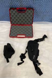 lot 274 image: 2 gun holsters, one leg, one hip and pistol case