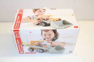 lot 84 image: Great Big Digger Tractor Toy for Kids