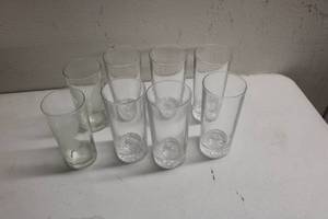 lot 106 image: 8 glasses lot