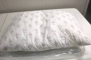 lot 145 image: My Pillow Standard Pillow