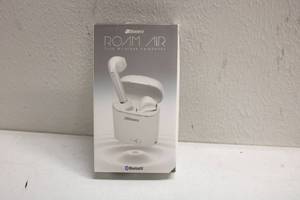 lot 18 image: 2Boom Roam Air True Wireless Earbuds