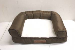 lot 63 image: Brown Soft Pet Bed 20x15x3.5 inches