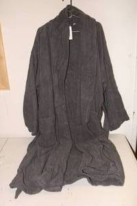 lot 173 image: Linum Home Herringbone Weave Bathrobe Grey 100% Cotton Size XL