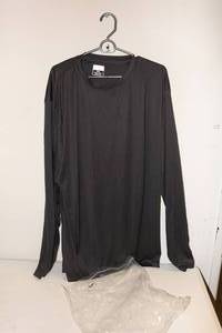lot 175 image: Performance Sports Dry Fit Gray Shirt Mens Size 3XL