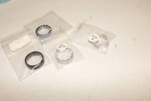 lot 199 image: 4 Rings Lot