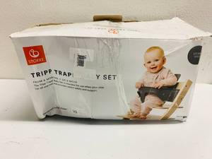 lot 292 image: Tripp Trapp Baby Set for 6mos old Gray