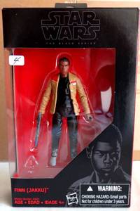 lot 4 image: STAR WARS - THE BLACK SERIES - FINN (JAKKU) - NIB