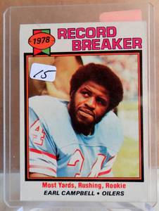 lot 15 image: 1979 Topps Earl Campbell Oilers ROOKIE Record Breaker #331 EXCELLENT