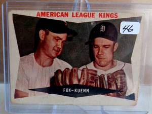lot 46 image: VINTAGE 1960 Topps American League Kings #429 Nellie Fox Harvey Kuenn