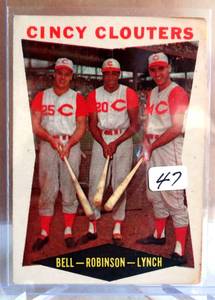 lot 47 image: VINTAGE 1960 Topps #352 Cincy Clouters - Cincinnati Reds